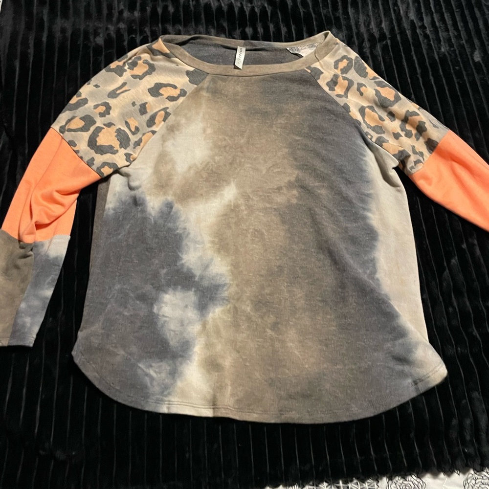Sweater/Long sleeve